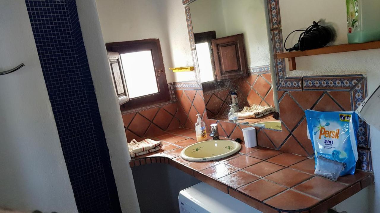 Gateway To The Alpujarras, 'Cortijo Derry' Hotel Orgiva Exterior photo
